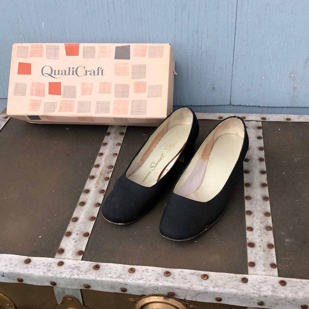 Vintage Flats